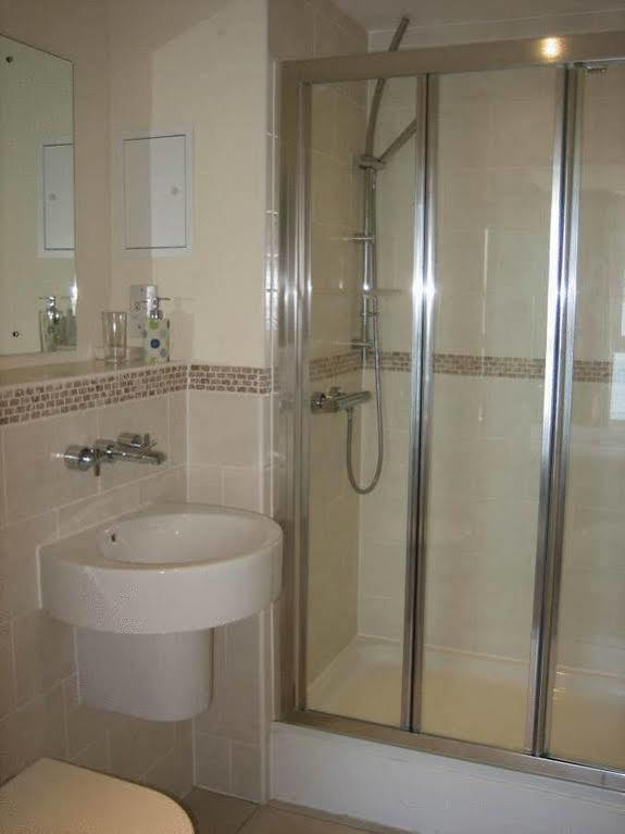 Bayview Apartments Sports Village Cardiff Free Parking & Free Wi Fi Εξωτερικό φωτογραφία