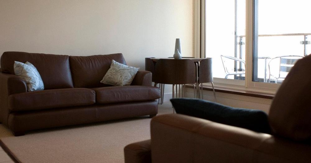 Bayview Apartments Sports Village Cardiff Free Parking & Free Wi Fi Δωμάτιο φωτογραφία